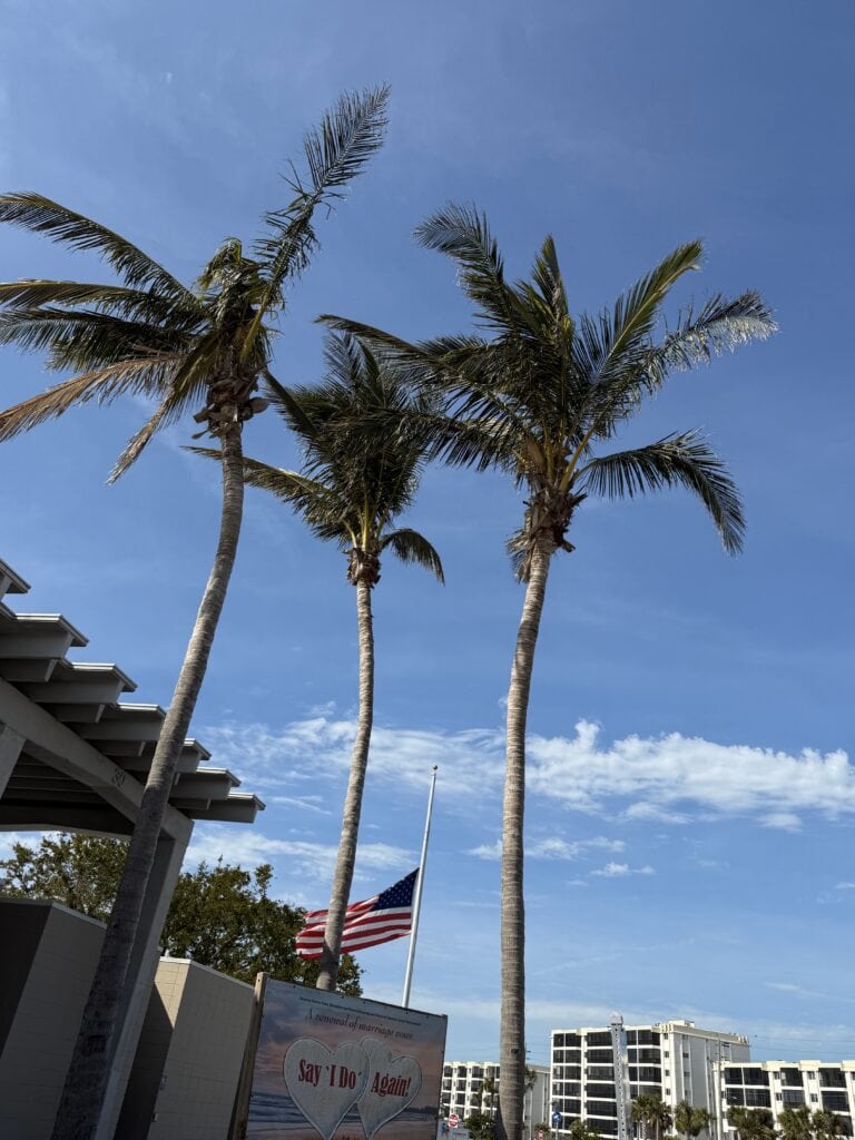 Getting to Paradise Sarasota airport SRQ