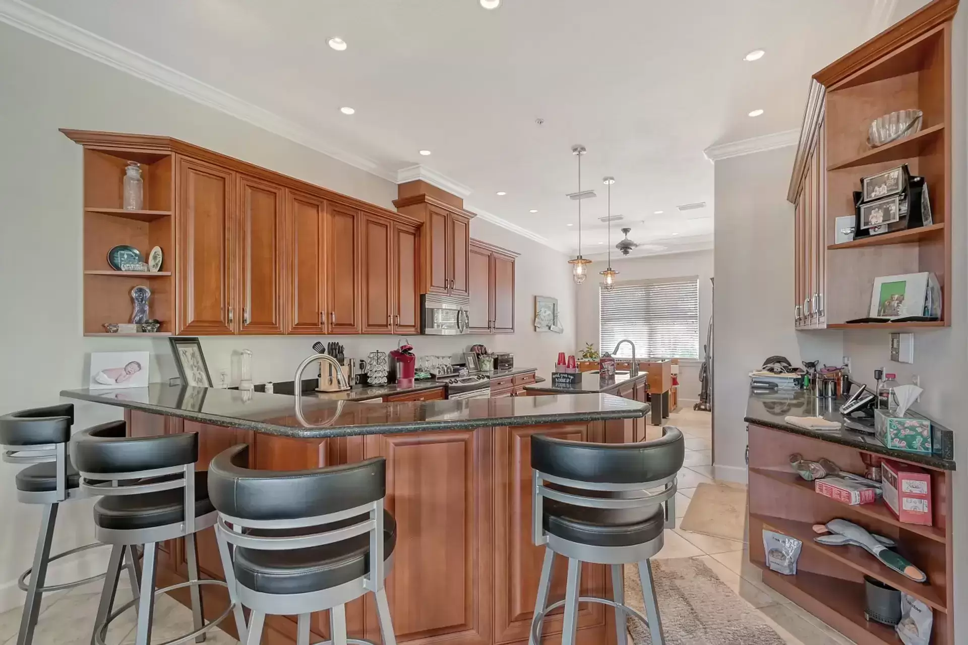 Coral House on Siesta fully equipped modern kitchen